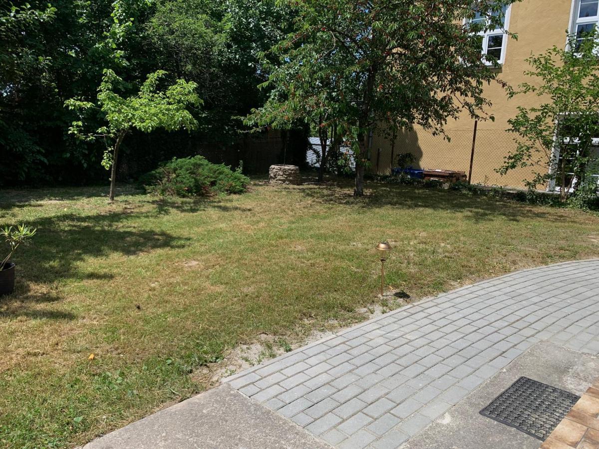 Borsi Apartman Balatonalmádi Exteriér fotografie