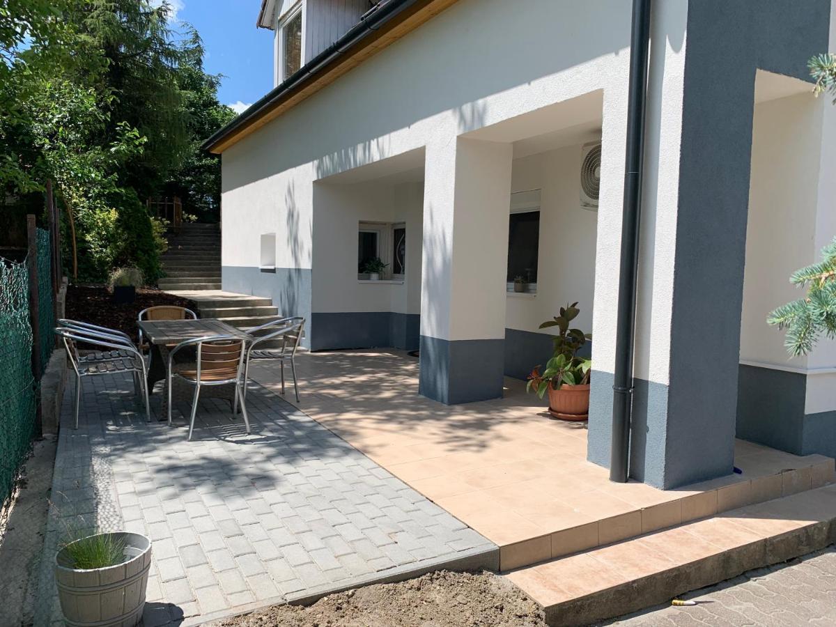Borsi Apartman Balatonalmádi Exteriér fotografie