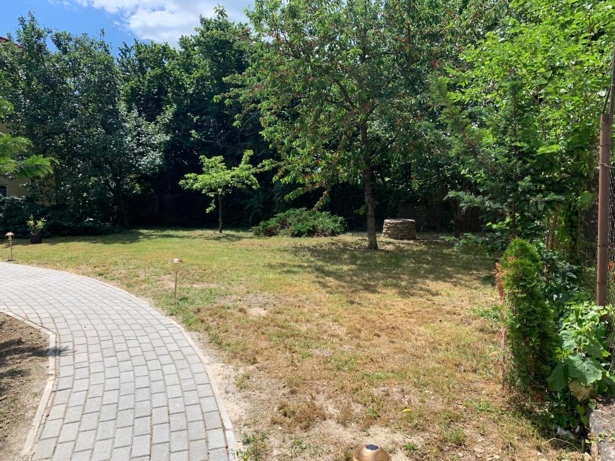Borsi Apartman Balatonalmádi Exteriér fotografie